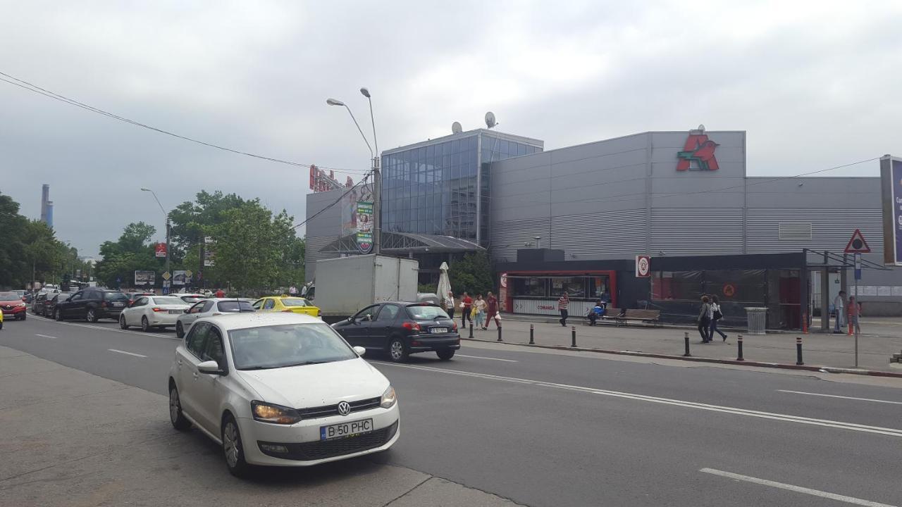 Central -Vitan -Auchan Бухарест Екстер'єр фото